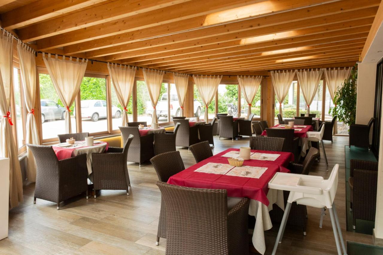 Hotel Bungalows Europa Domaso Ngoại thất bức ảnh